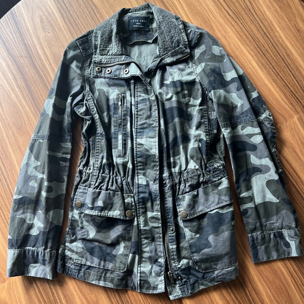 Love Tree Camouflage Jacket